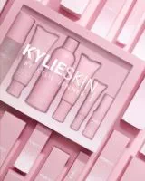 Kylie Skin Set by kylie jenner